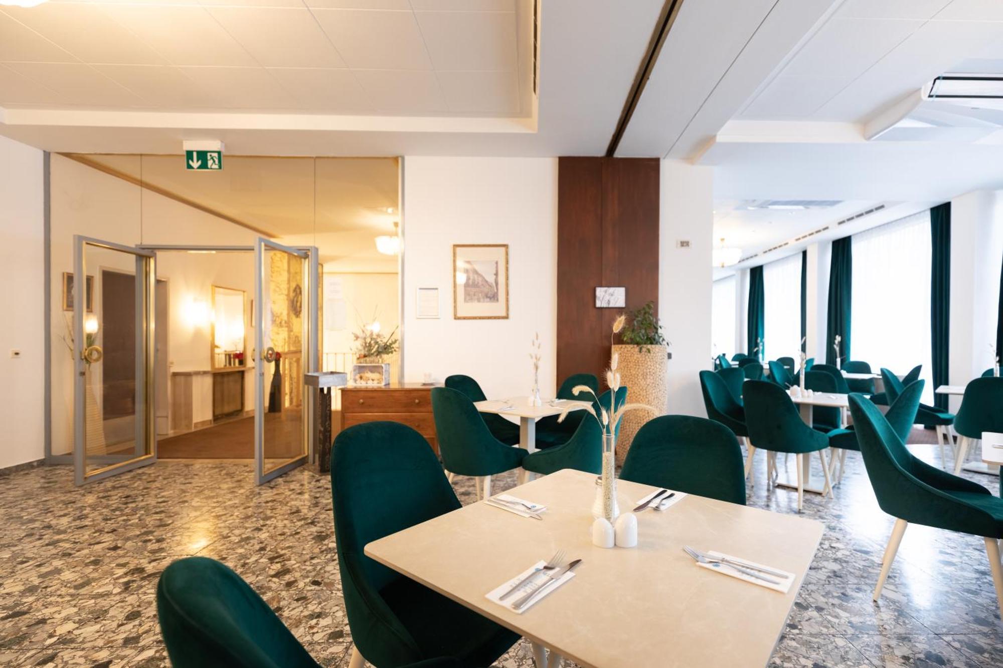 Select Hotel Prinz Eugen Wien Экстерьер фото