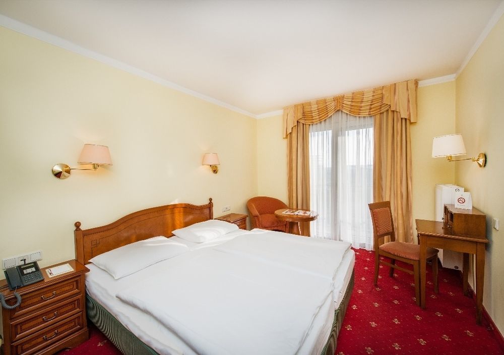 Select Hotel Prinz Eugen Wien Экстерьер фото