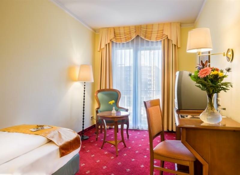 Select Hotel Prinz Eugen Wien Экстерьер фото